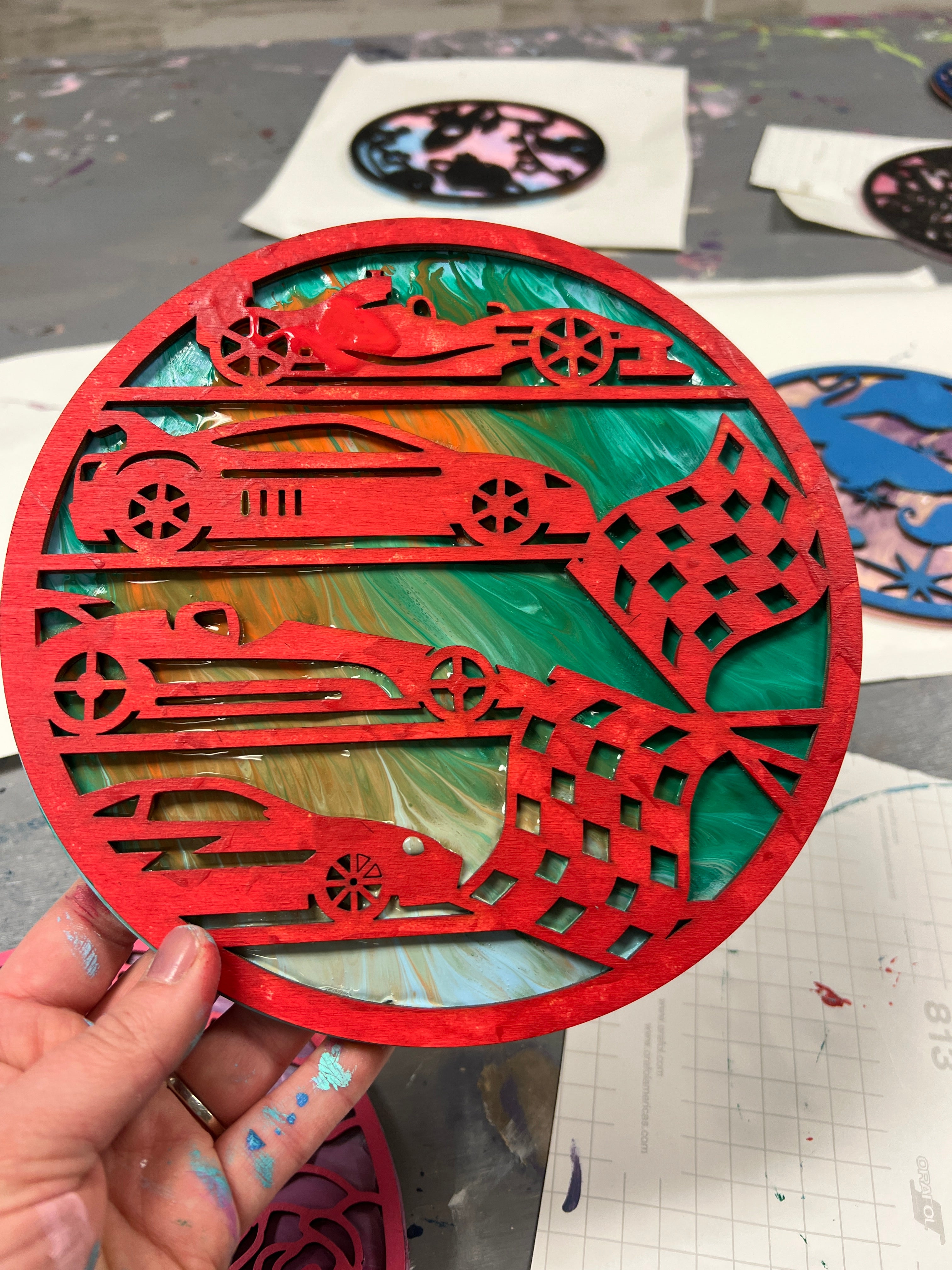 3D Dirty Pour Wood Silhouette Party