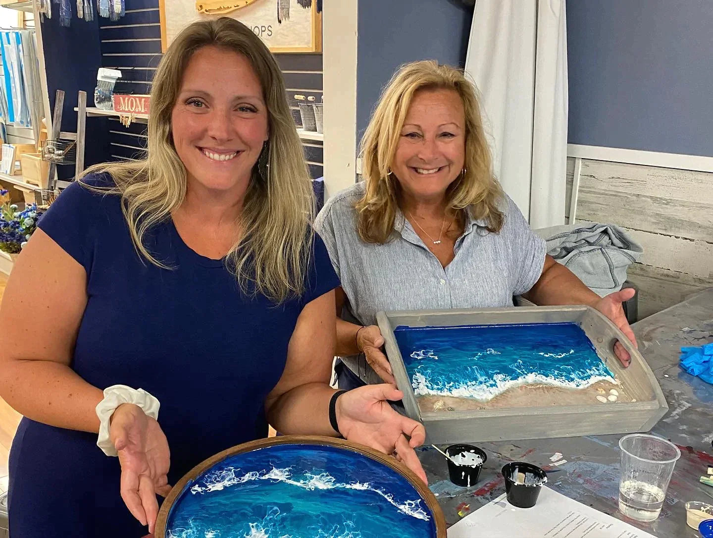 01/17/25 6:00pm Gina's Table reservation - Resin Pour @ Ronkonkoma