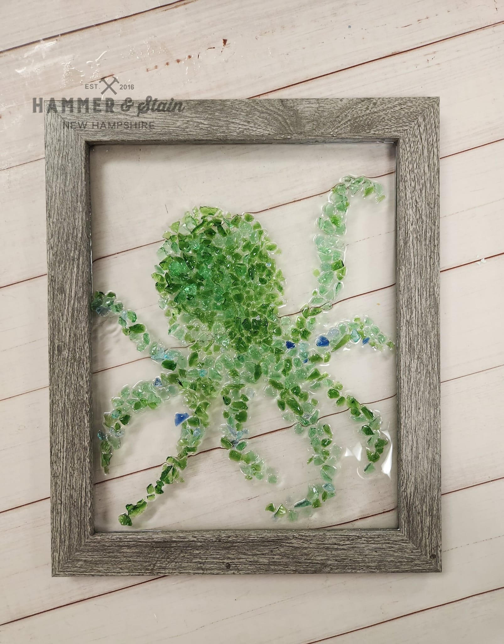 05/10/25 6:00pm - Crushed Glass Resinscape Frames