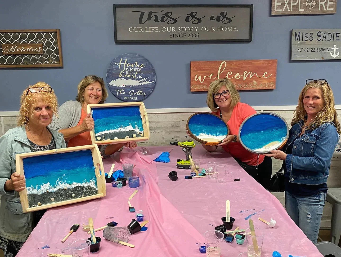 01/17/25 6:00pm Gina's Table reservation - Resin Pour @ Ronkonkoma