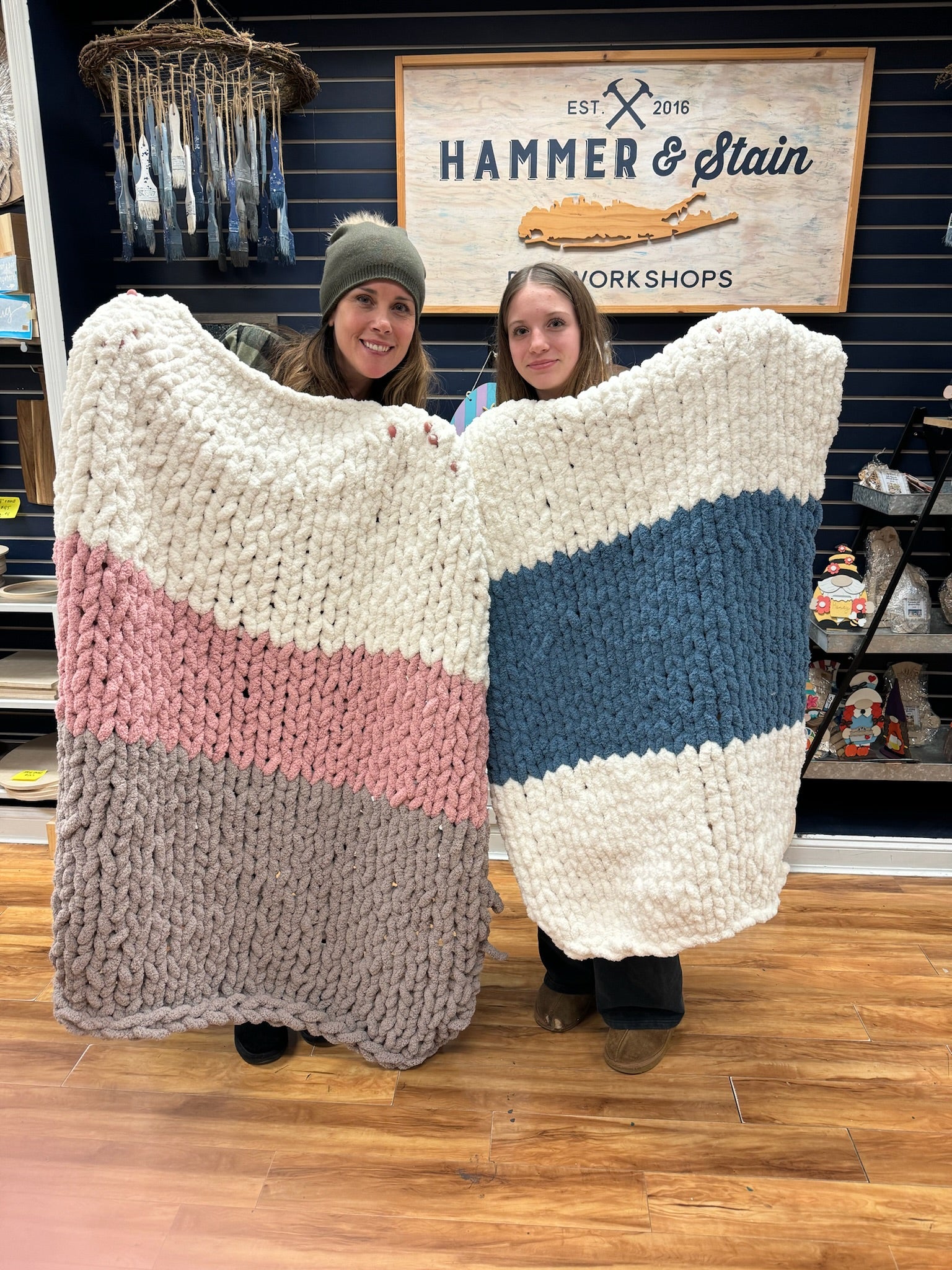 12/20/25 11:30am Cozy Knit Blanket Workshop @ Ronkonkoma