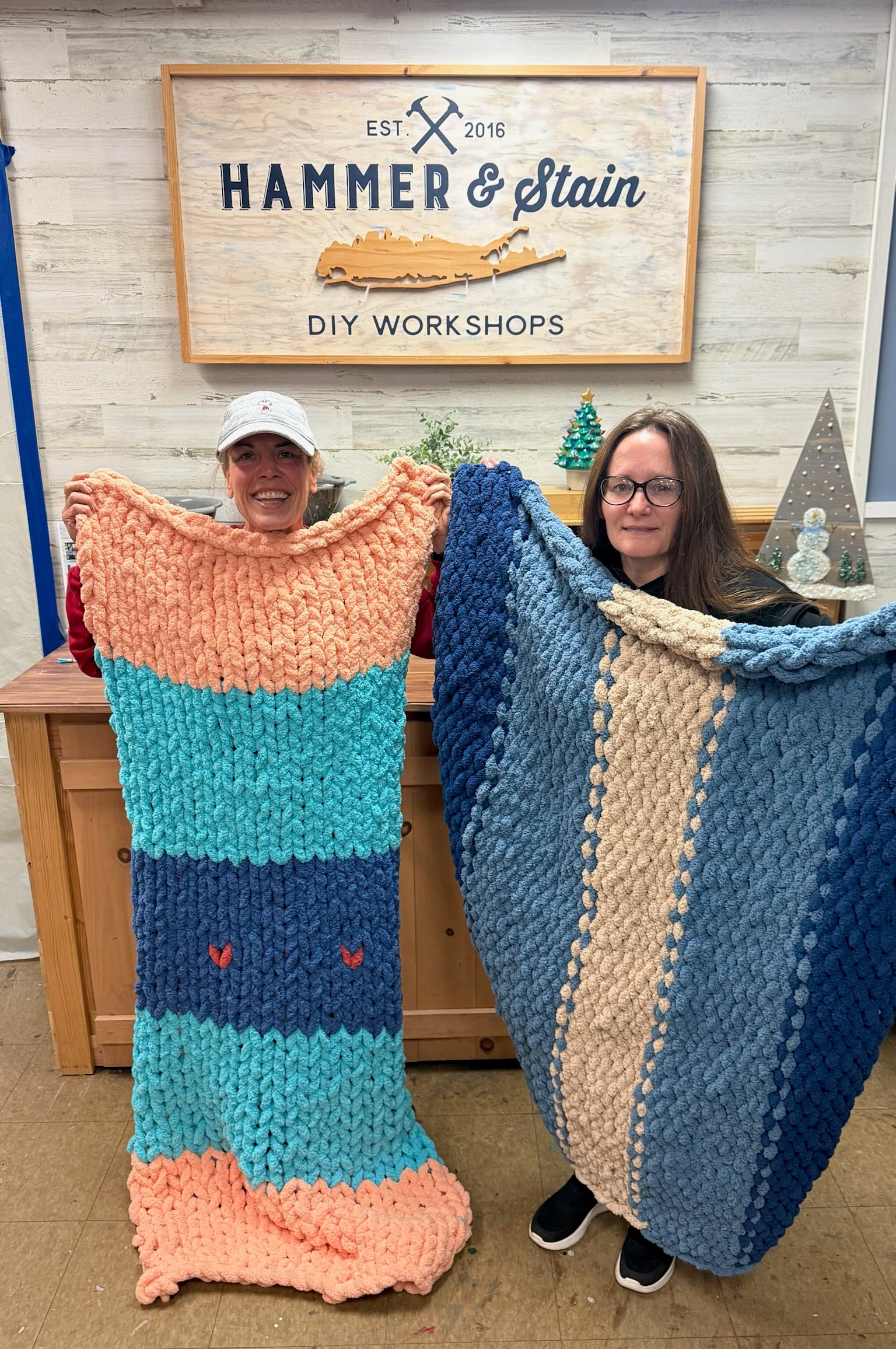 12/20/25 11:30am Cozy Knit Blanket Workshop @ Ronkonkoma