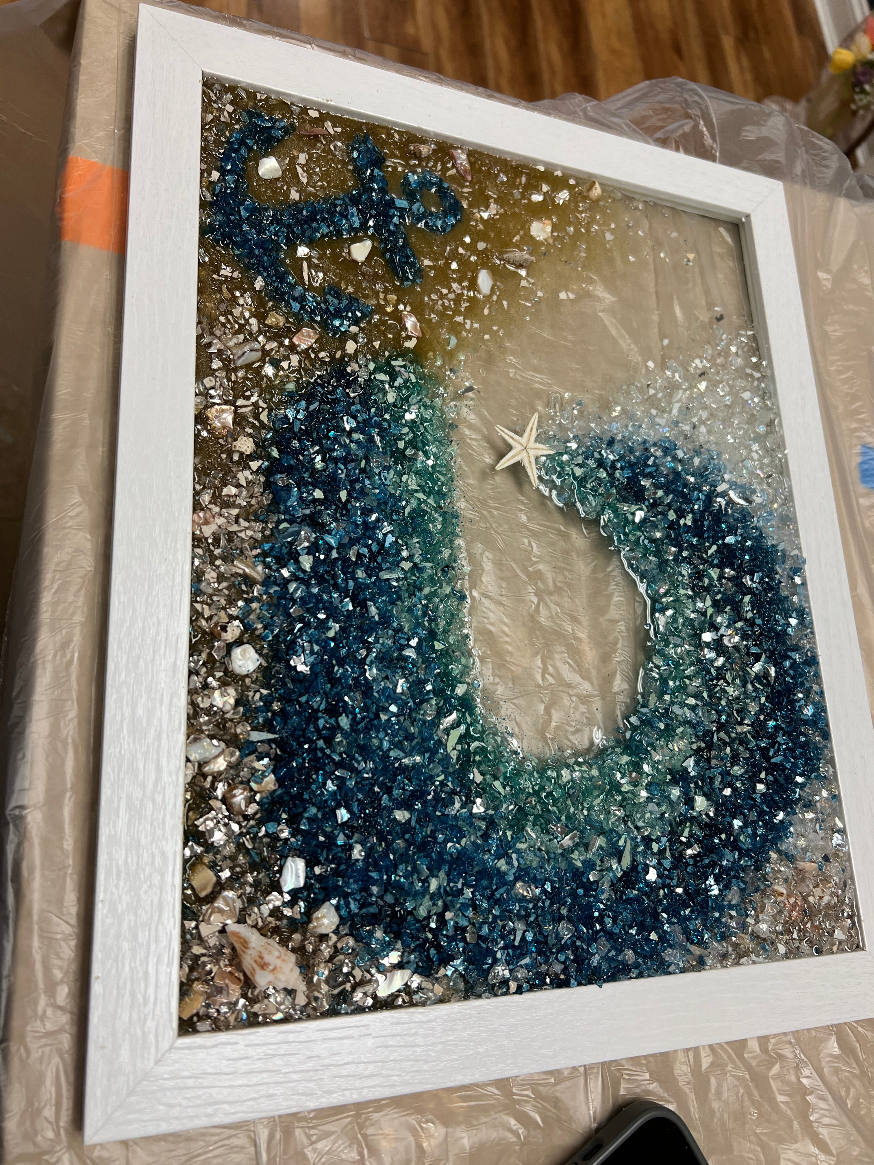 05/10/25 6:00pm - Crushed Glass Resinscape Frames