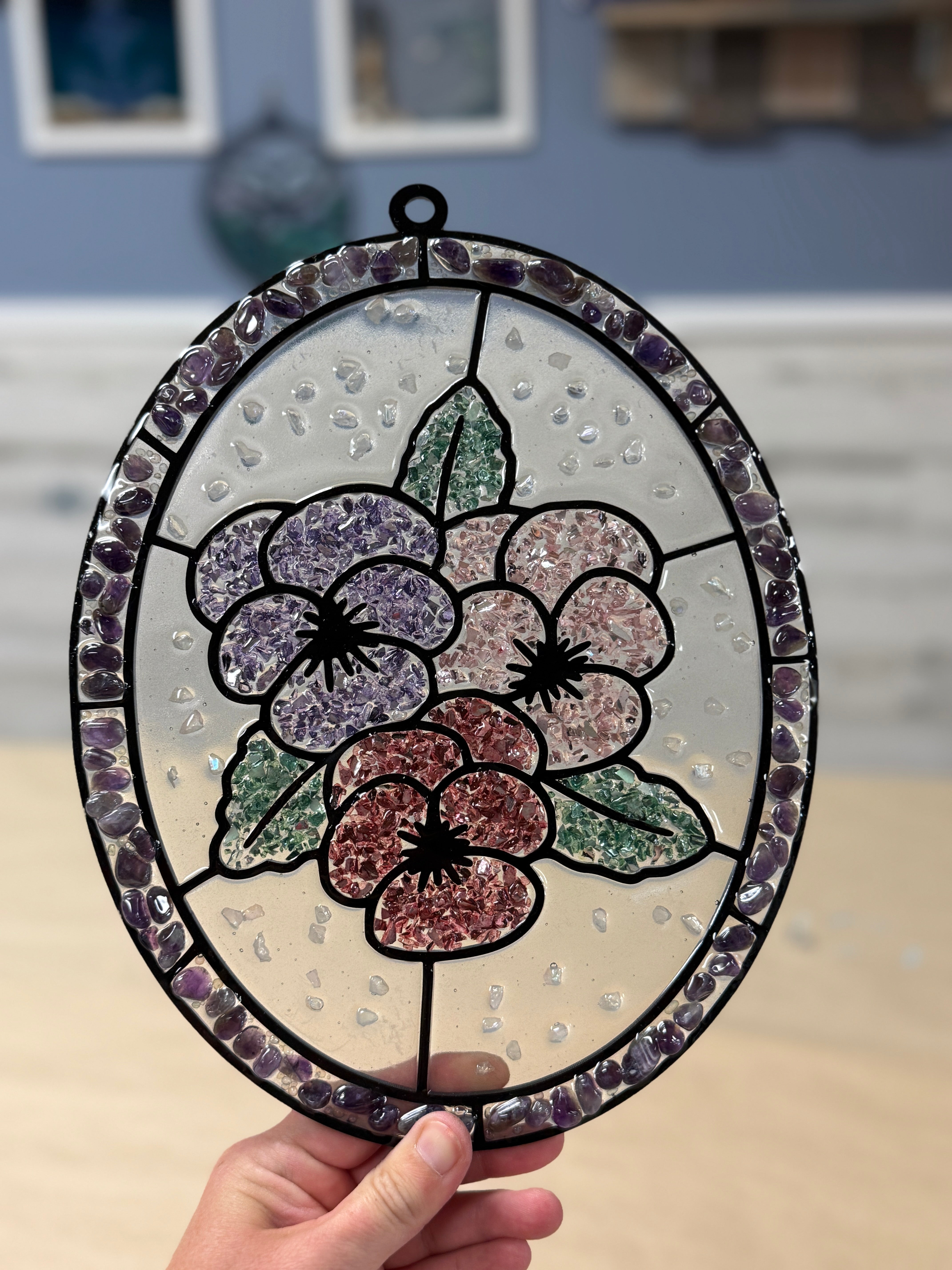 09/27/25 6:00pm Crushed Glass Resinscape Suncatchers