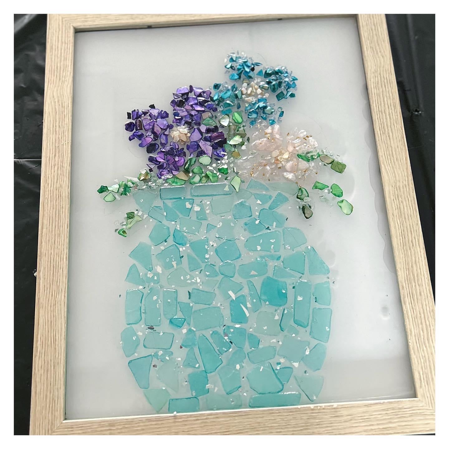 05/10/25 6:00pm - Crushed Glass Resinscape Frames