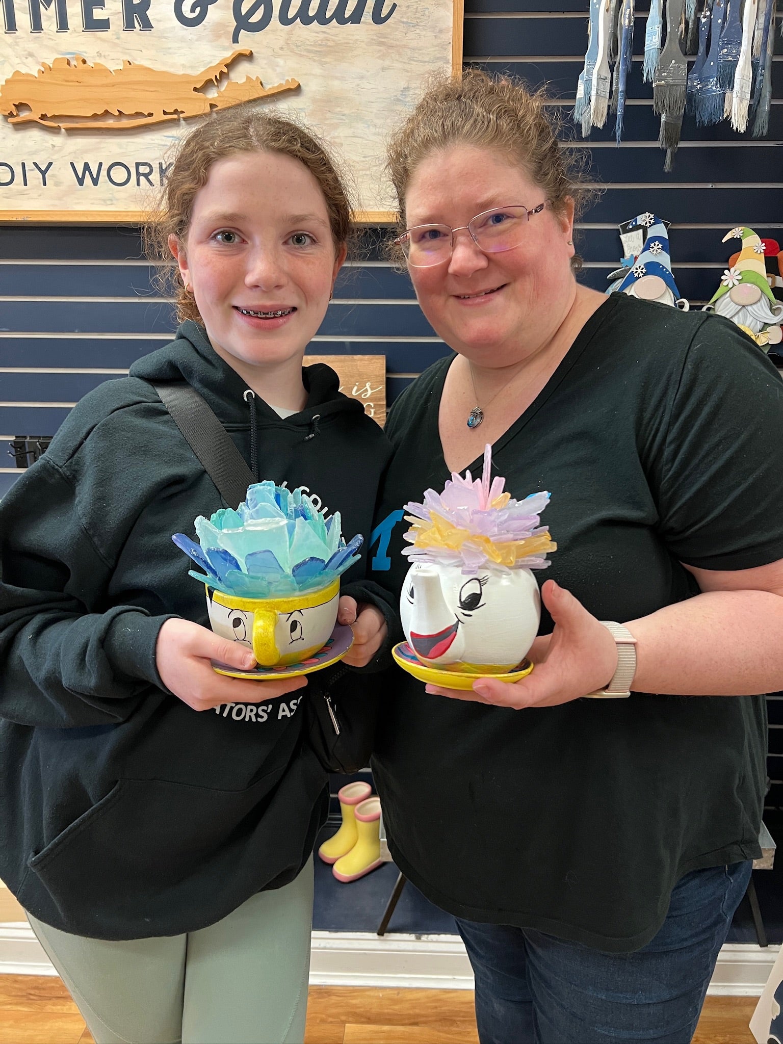 05/10/25 12:30pm Sea Glass Garden Party Workshop