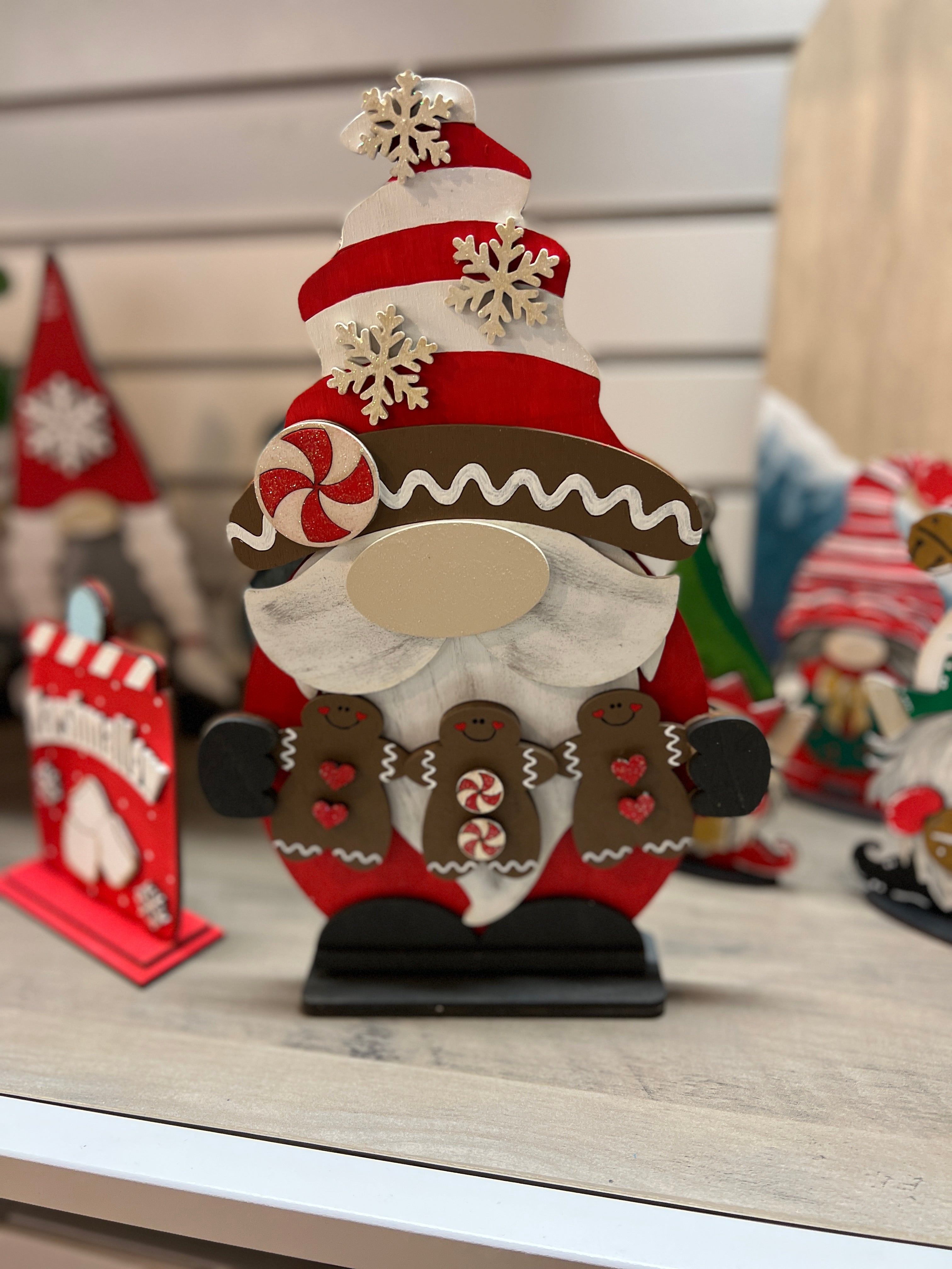 Holiday Tabletop Decor Offsite