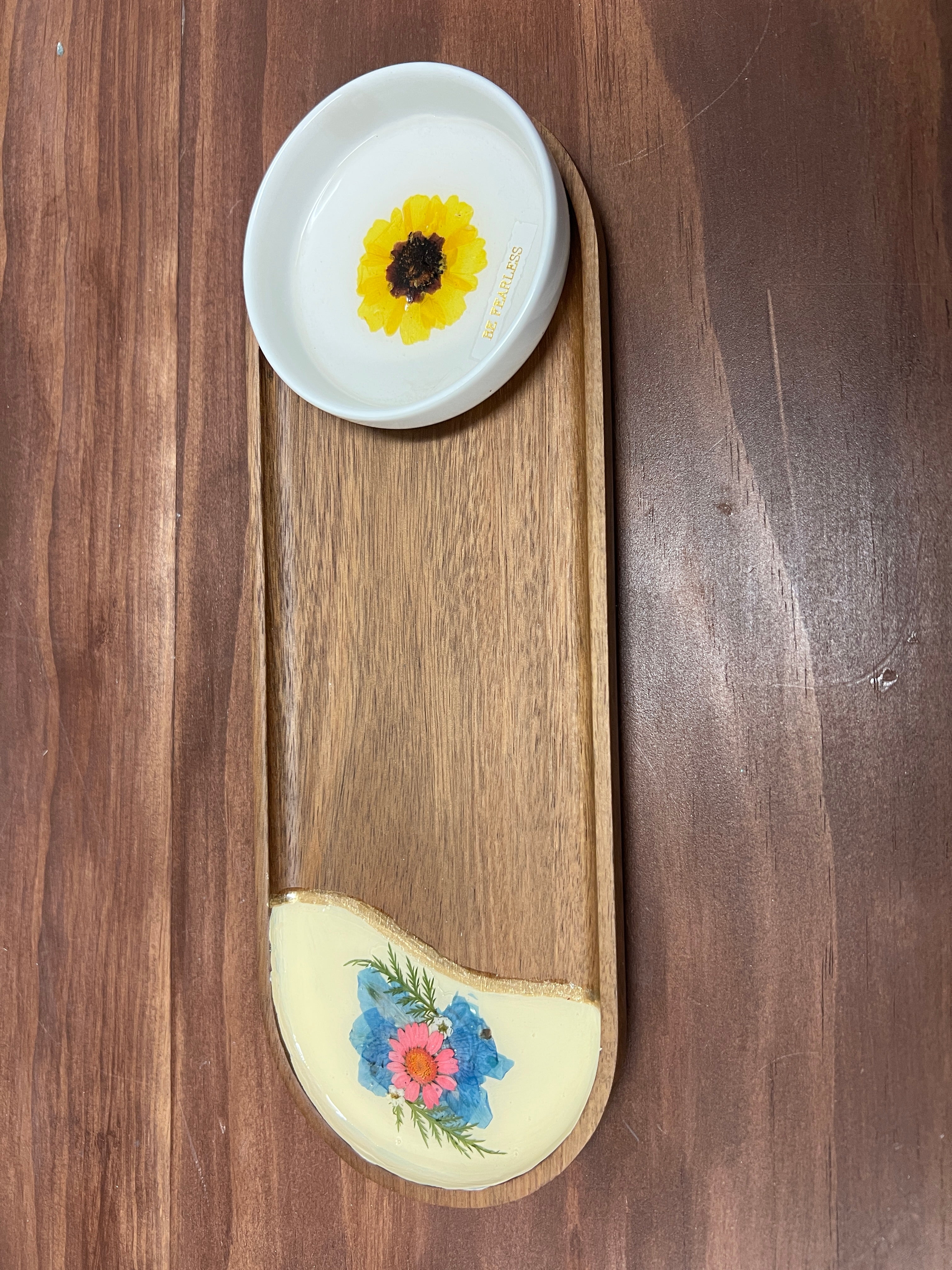 05/16/25 6:00pm Pressed Flower Trinkets & Tray Workshop