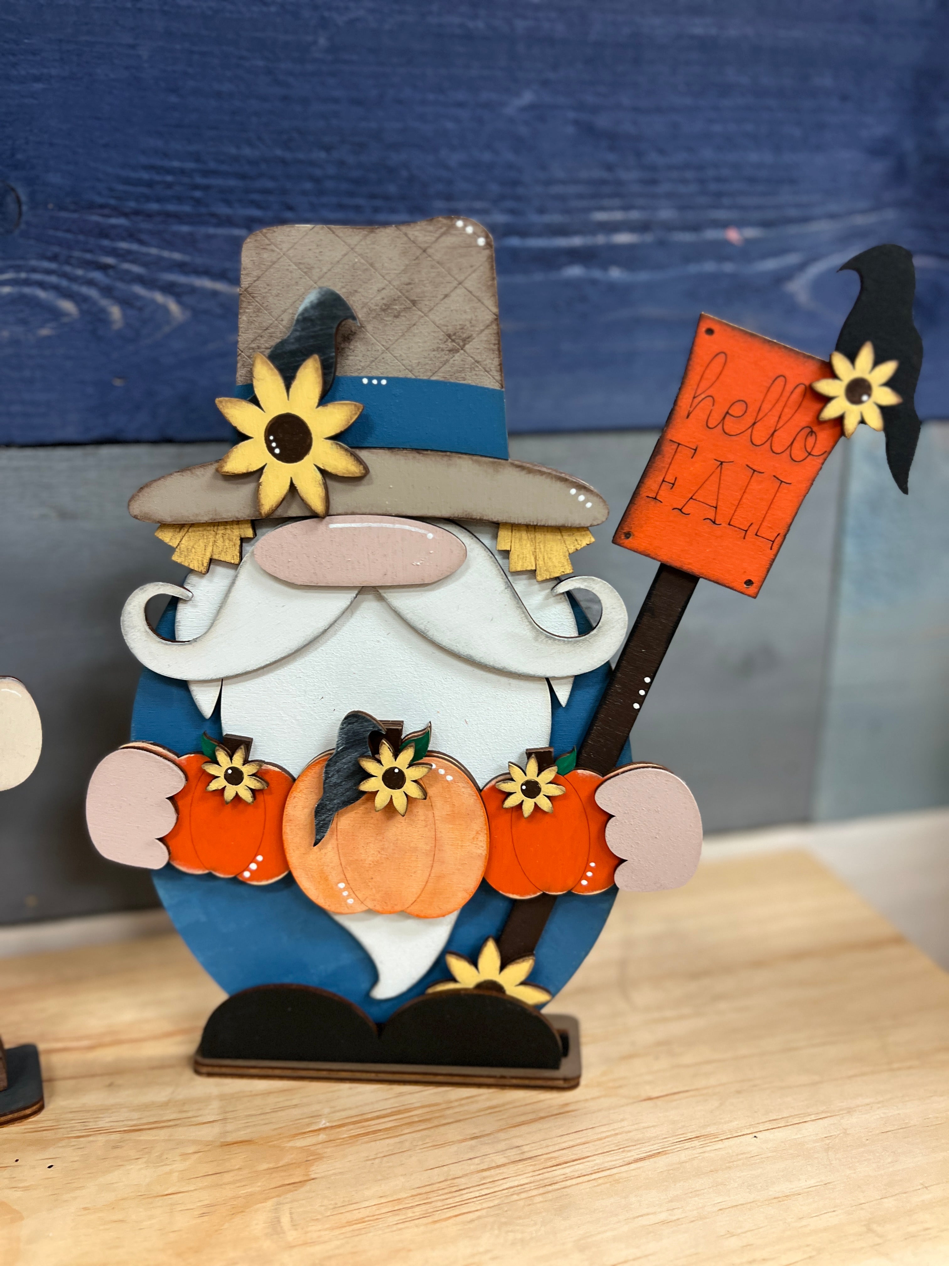 Welcome Fall & Halloween: Tabletop Decor