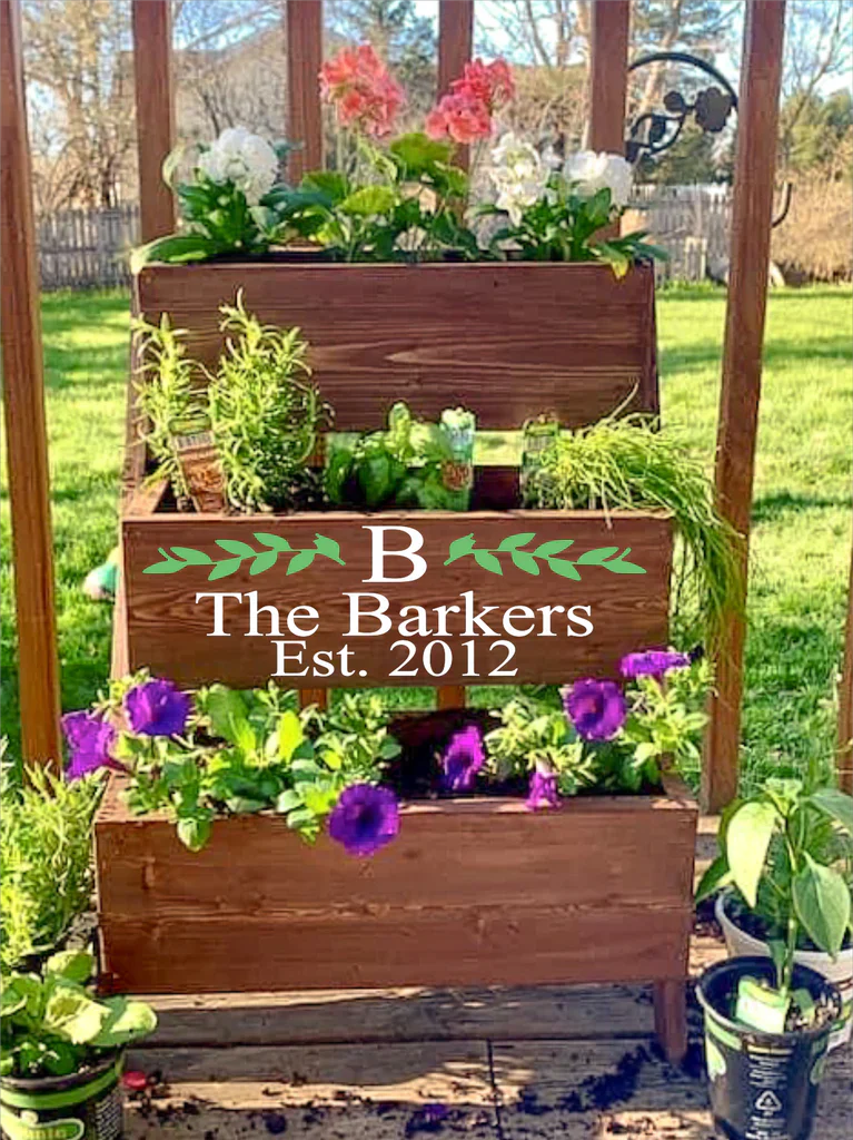 05/17/25 2:00pm Big Build Planters