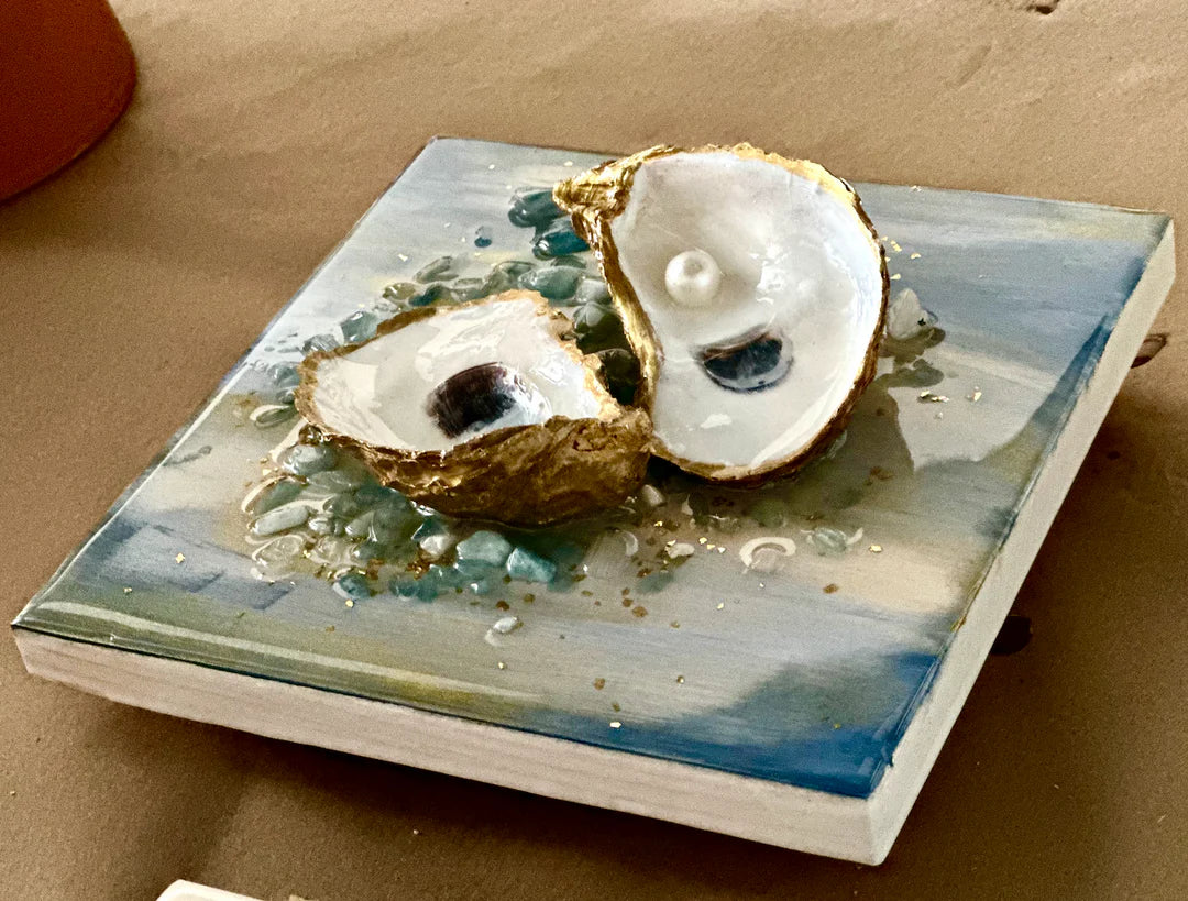 08/25/25 1:00pm Resin Shell Art
