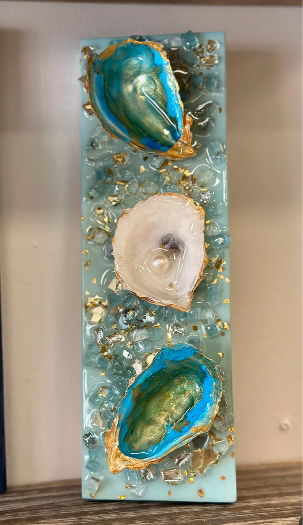 04/17/25 6:00pm Resin Shell Art