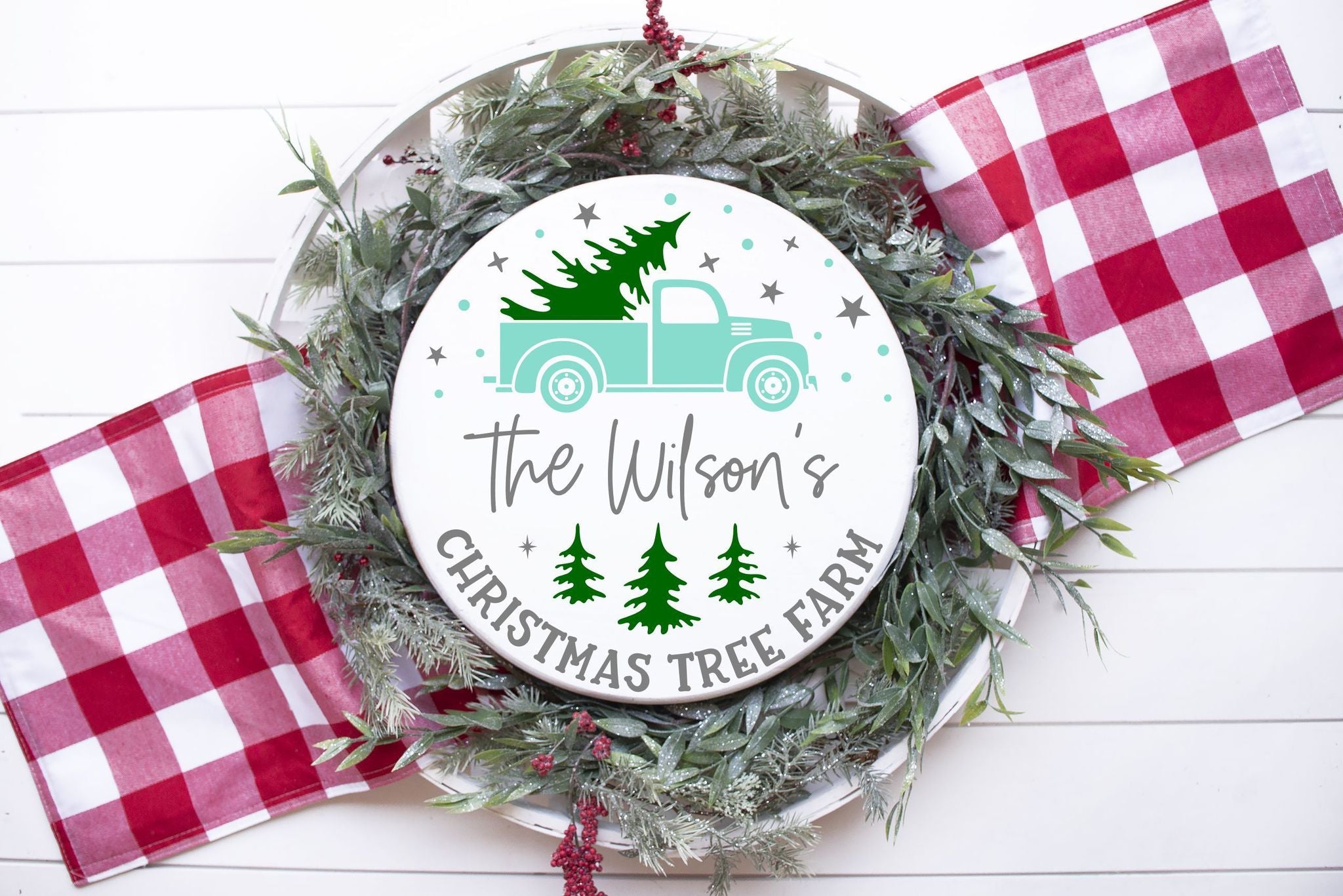 12/06/25 @ 1:00pm Build A Wreath Doorhanger @ Ronkonkoma